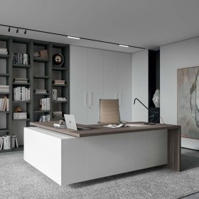 Bureau de direction d'angle