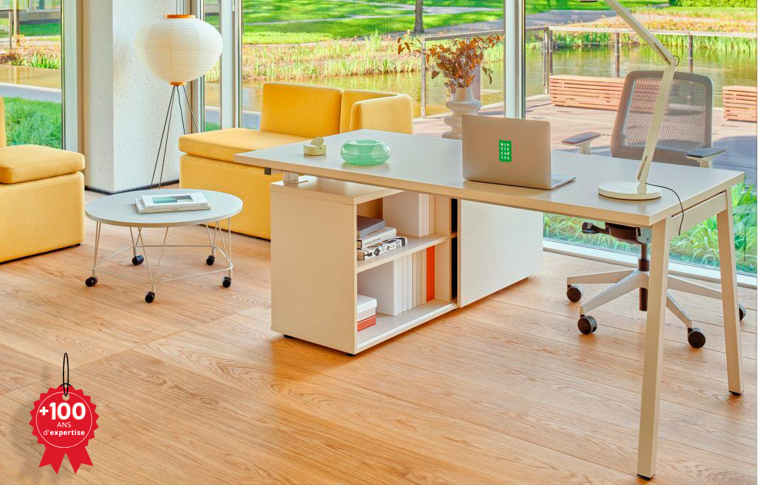 Bureau d'angle avec rangement
