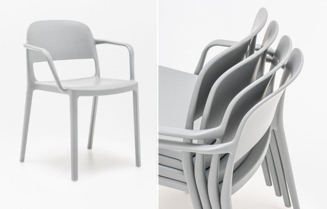 Chaise Outdoor empilable avec accoudoirs
