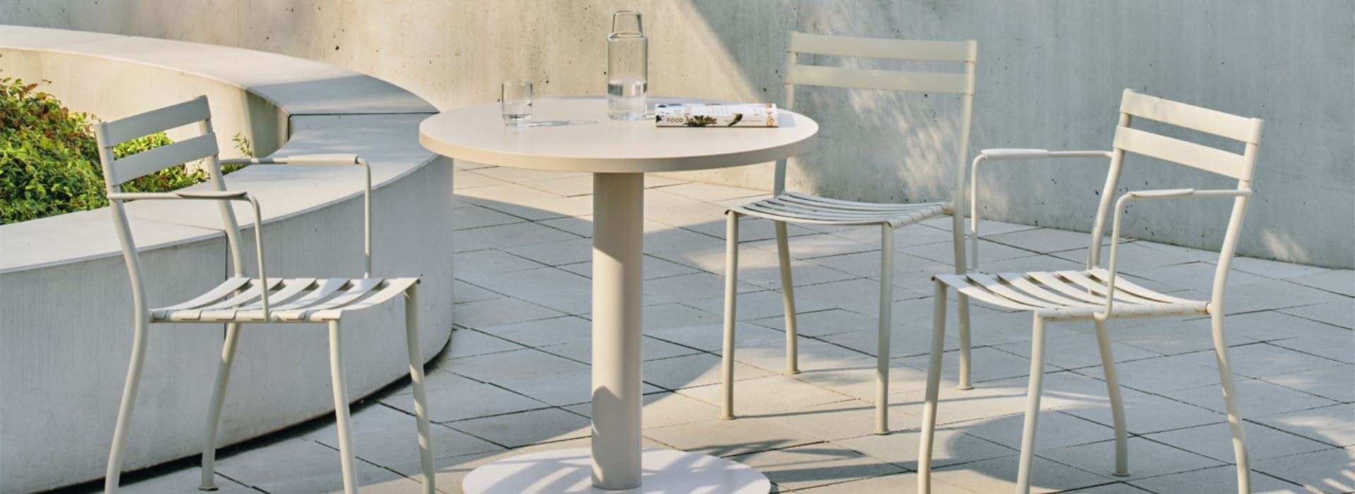 Mobilier professionnel extérieur